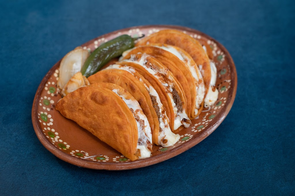 Los Tapatios Taco Grill - West Jordan | restaurant | 3078 W 7800 S ste 10, West Jordan, UT 84088, USA | 8019305543 OR +1 801-930-5543