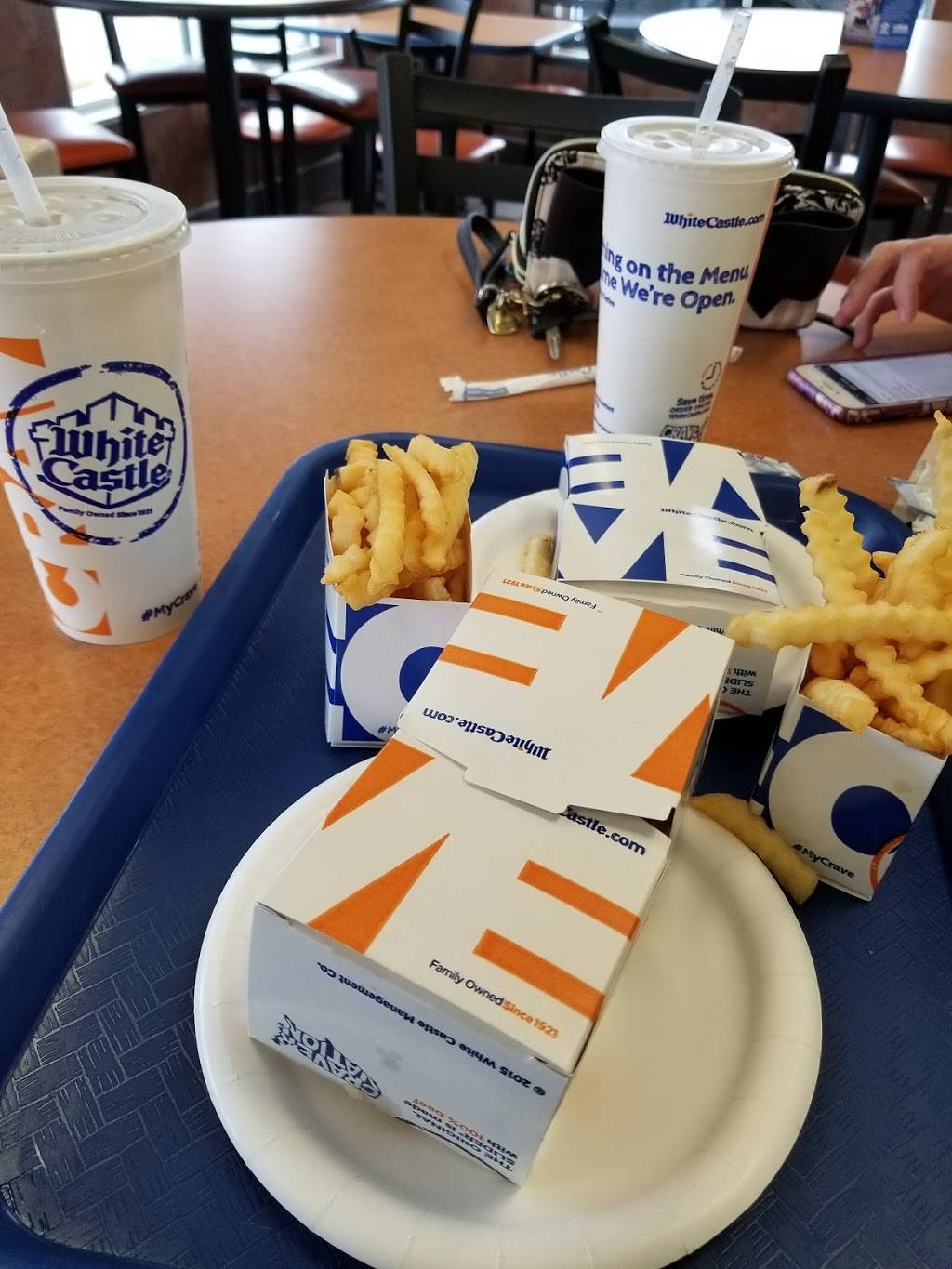 White Castle | restaurant | 614 Corwin Nixon Blvd, South Lebanon, OH 45065, USA | 5132297685 OR +1 513-229-7685