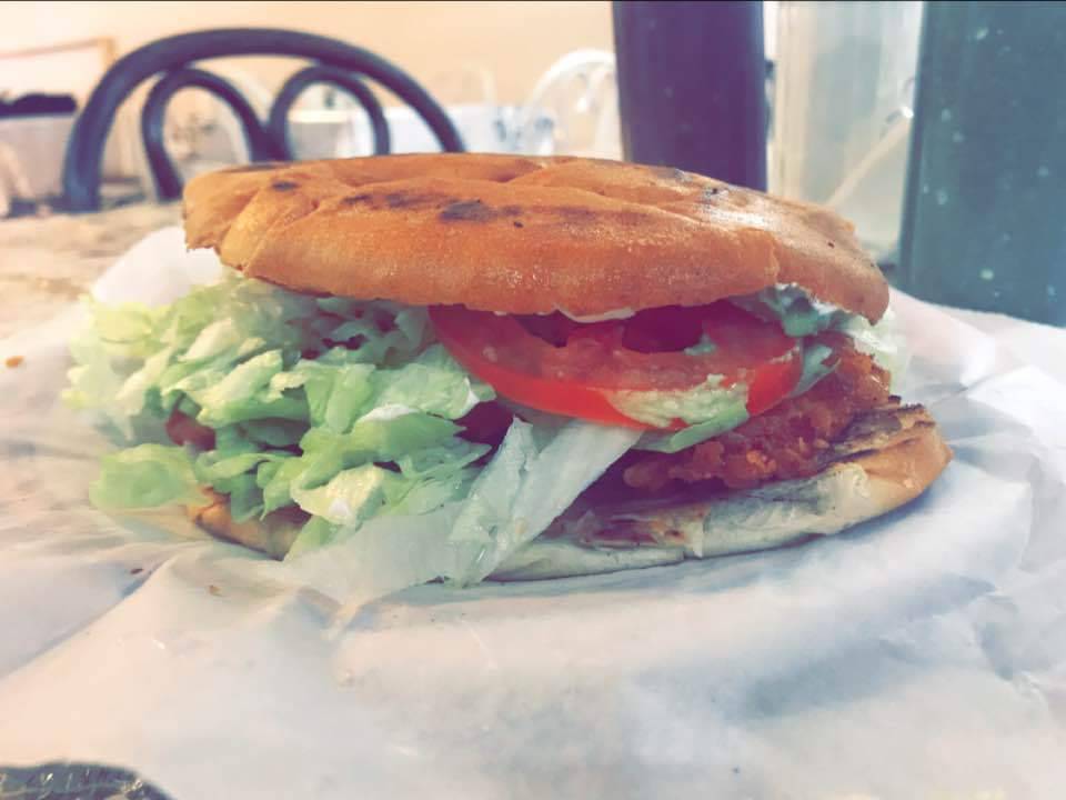 El Castillo Mexican & Seafood Restaurant | restaurant | 425 S St Marys St, San Antonio, TX 78205, USA | 2105379776 OR +1 210-537-9776