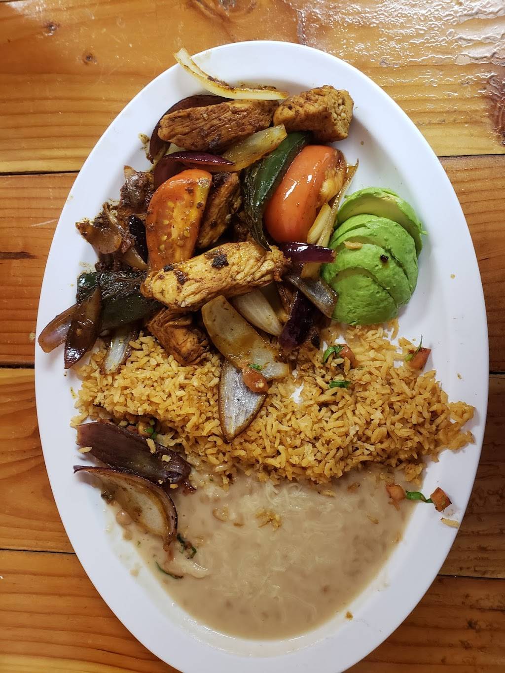 El Pollo Vagabundo | restaurant | 101 Grand Ave, Northlake, IL 60164, USA | 8472880713 OR +1 847-288-0713