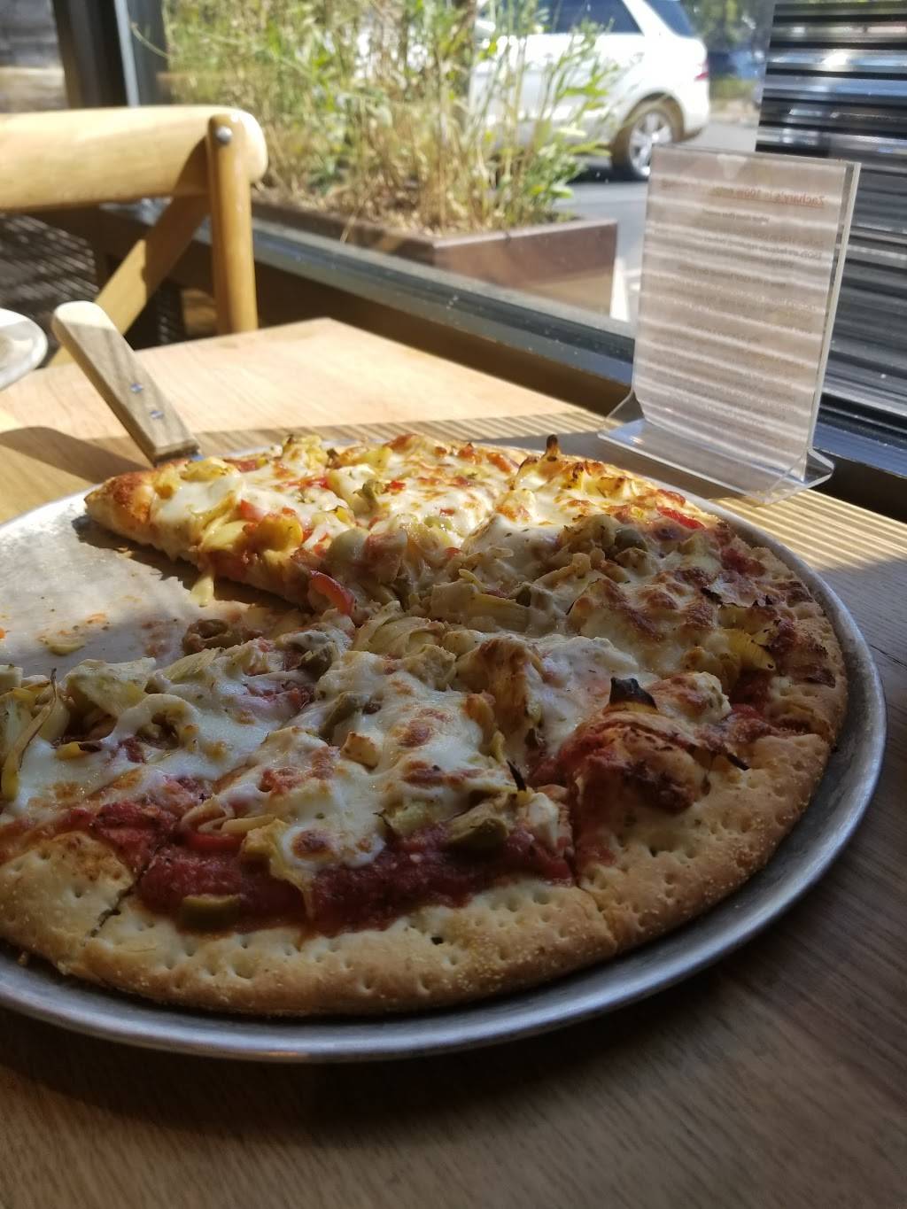 Zacharys Chicago Pizza | restaurant | 3110 Crow Canyon Pl D, San Ramon, CA 94583, USA | 9252441222 OR +1 925-244-1222
