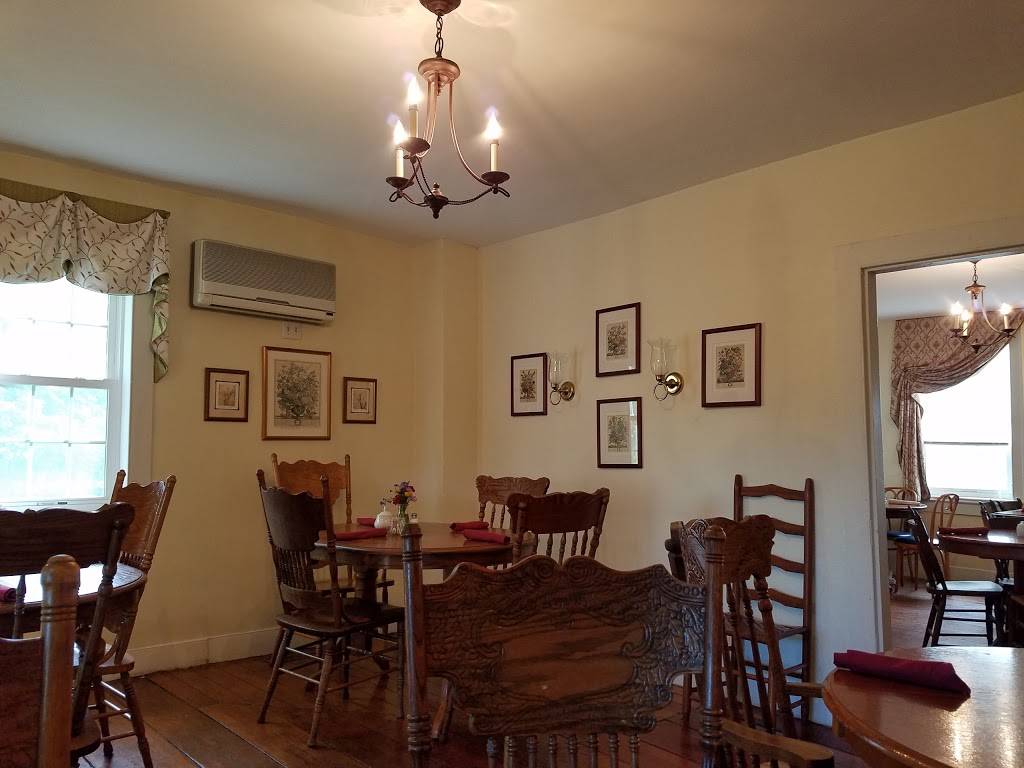 Hummingbird House | restaurant | 310 NJ-94, Newton, NJ 07860, USA | 9733000333 OR +1 973-300-0333