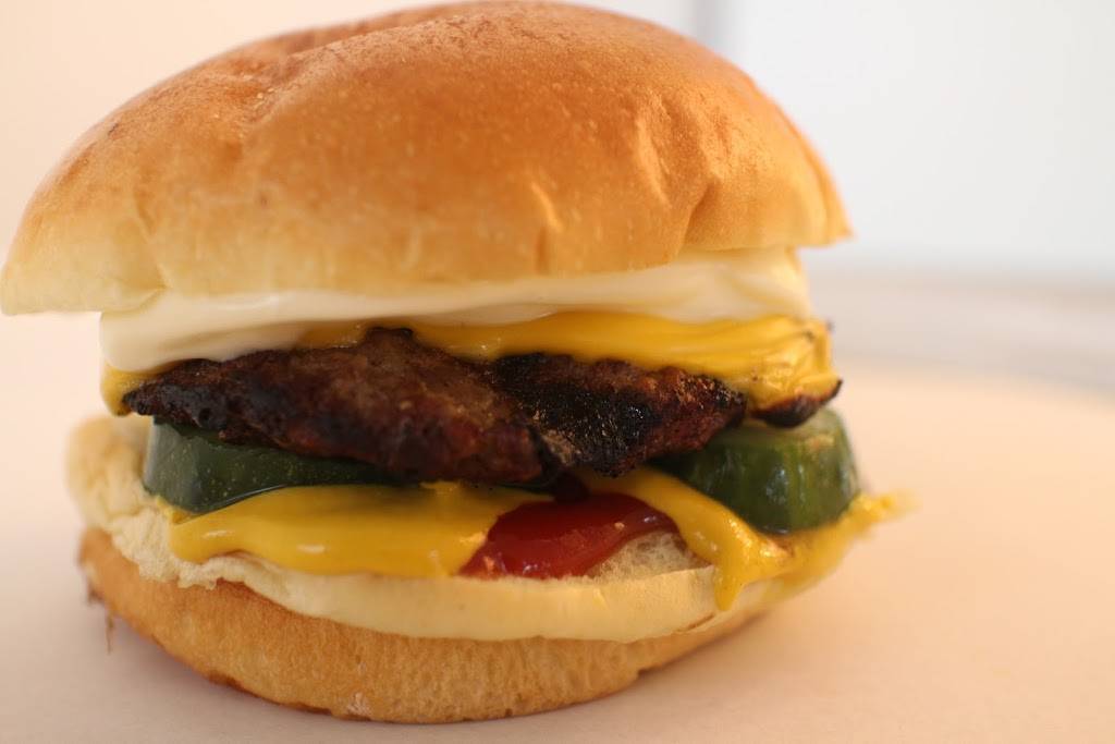 Atlas Chicken Shack | restaurant | 511 S 3rd St, Geneva, IL 60134, USA | 3312480592 OR +1 331-248-0592