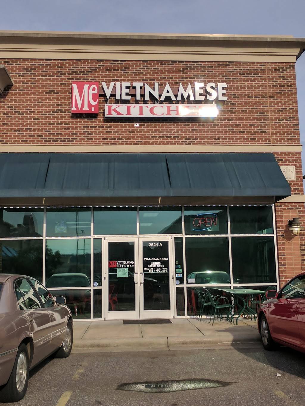Me Vietnamese Kitchen | restaurant | 2524 E Franklin Blvd A, Gastonia, NC 28056, USA | 7048648804 OR +1 704-864-8804