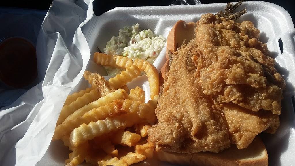 Skeets Hot Dogs | restaurant | 2001 14th Ave N, Columbus, MS 39701, USA | 6623270755 OR +1 662-327-0755