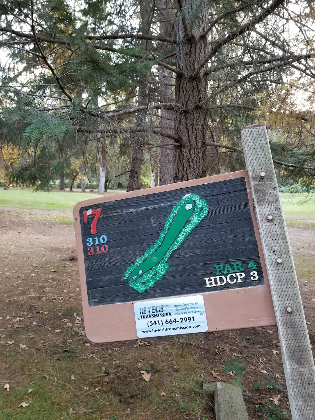 Laurel Hill Golf Course | restaurant | 9450 Old Stage Rd, Central Point, OR 97502, USA | 5418557965 OR +1 541-855-7965