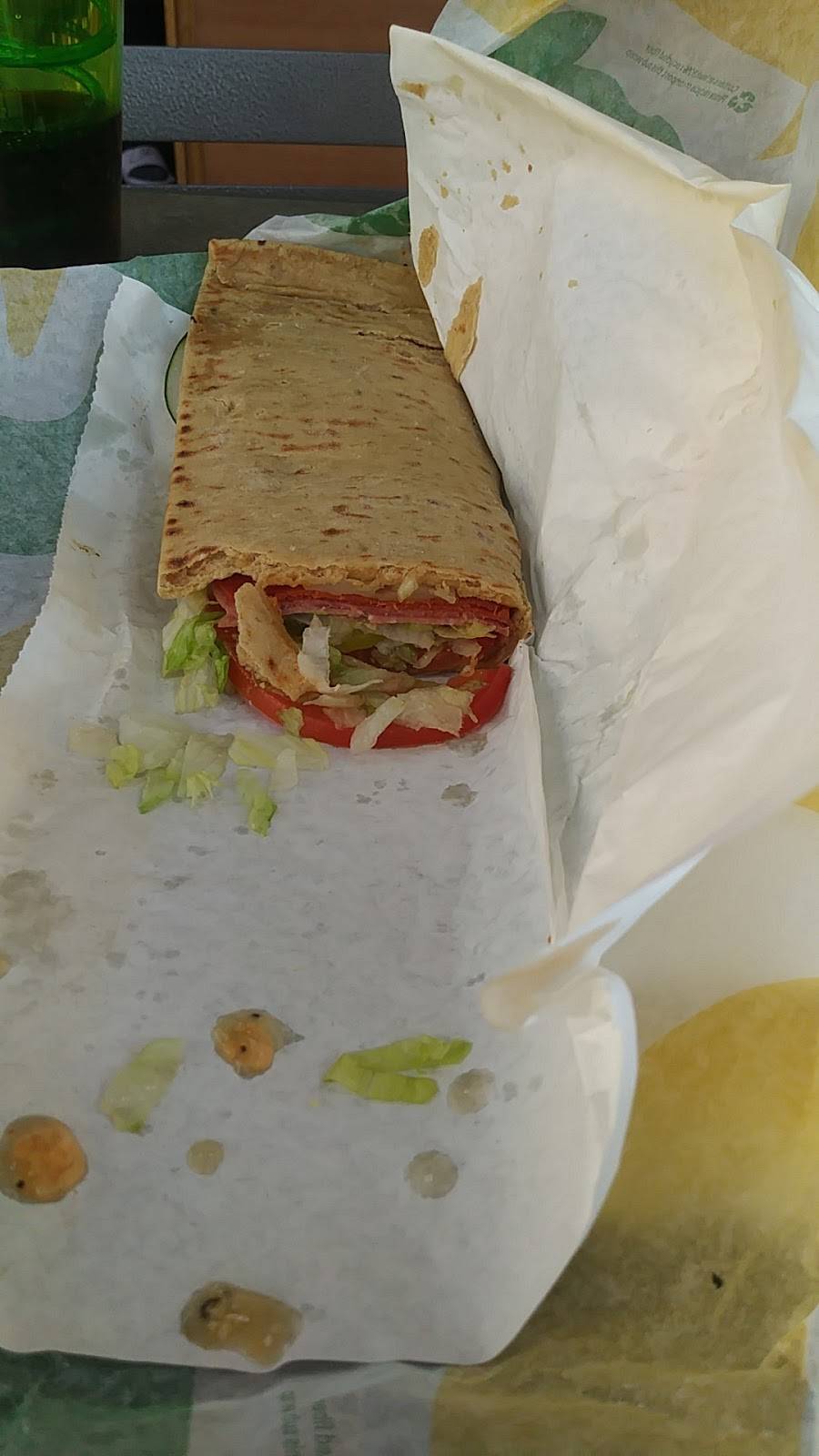 Subway | restaurant | 6510 Harvard Ave, Cleveland, OH 44105, USA | 2166410100 OR +1 216-641-0100