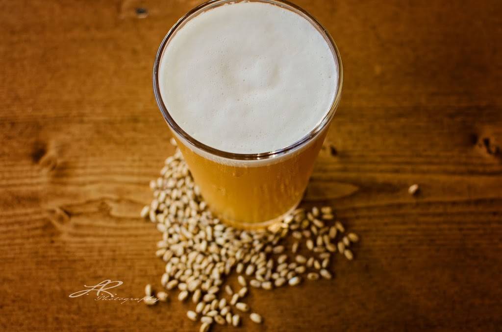 Fenwick Farms Brewing Company | restaurant | 219 W Washington St, Rensselaer, IN 47978, USA | 2198663773 OR +1 219-866-3773