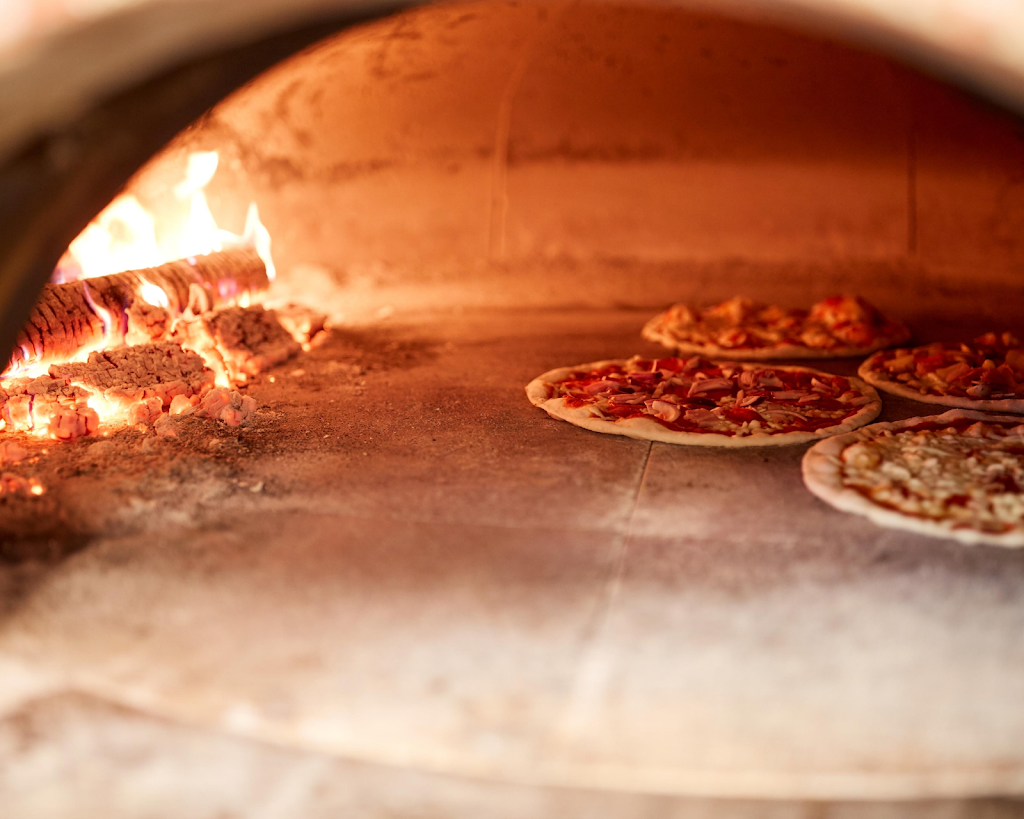 Deadass Italian Pizza | restaurant | 2537 S Wabash Ave, Chicago, IL 60616, USA | 7738181188 OR +1 773-818-1188