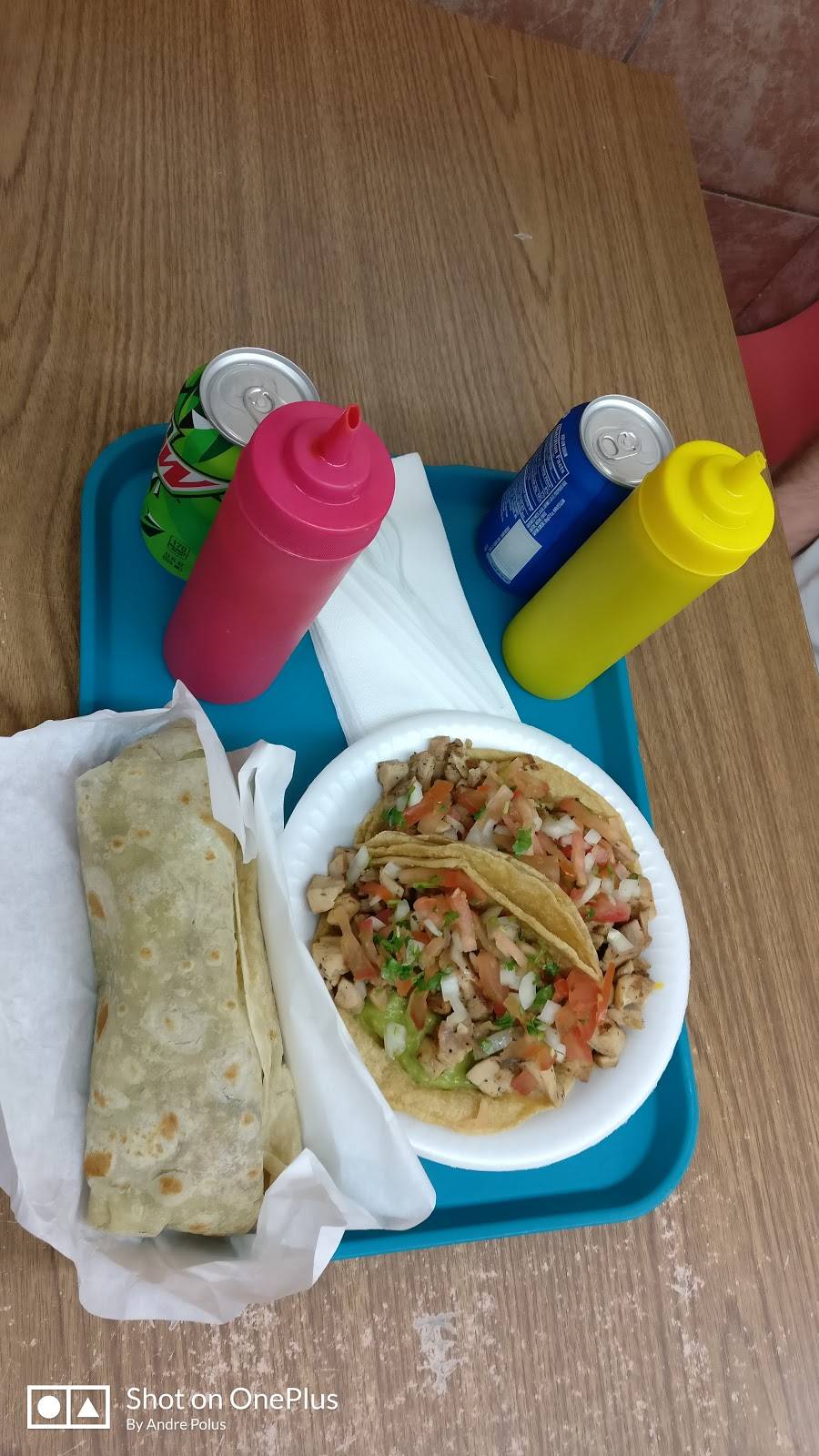 Victoria Mexican Food | restaurant | 677 E Main St, El Cajon, CA 92020, USA | 6195881510 OR +1 619-588-1510