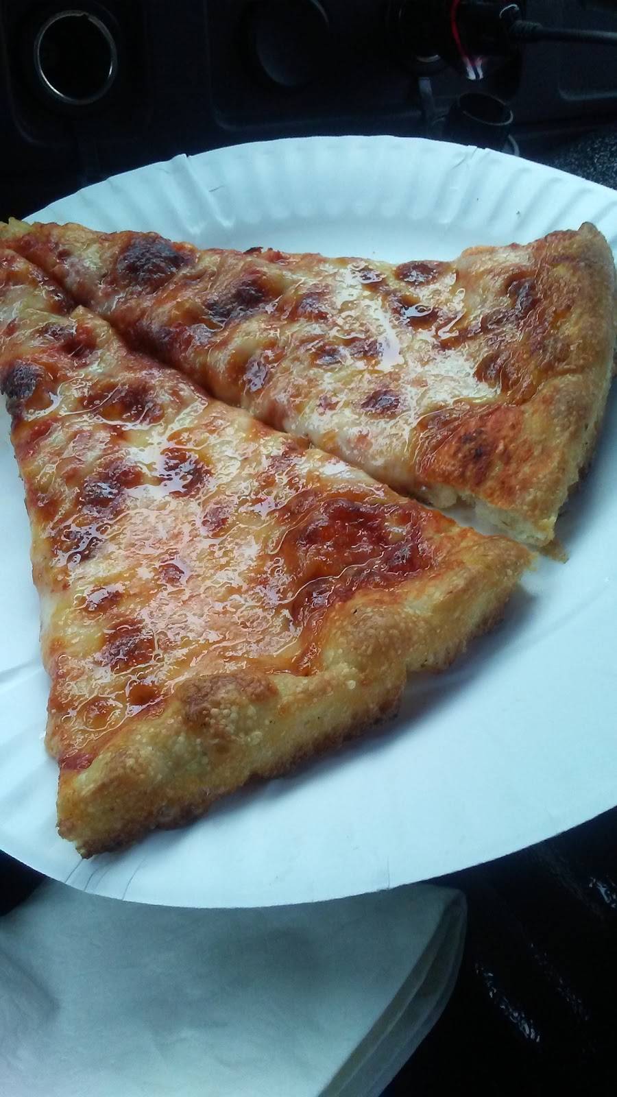 Pizza Works | restaurant | 705 Campbell Ave, West Haven, CT 06516, USA | 2039321122 OR +1 203-932-1122