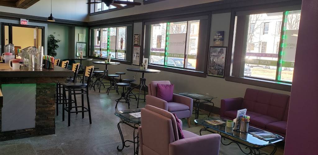 Nutrition Revolution | restaurant | 611 56th St, Kenosha, WI 53140, USA | 2627642985 OR +1 262-764-2985