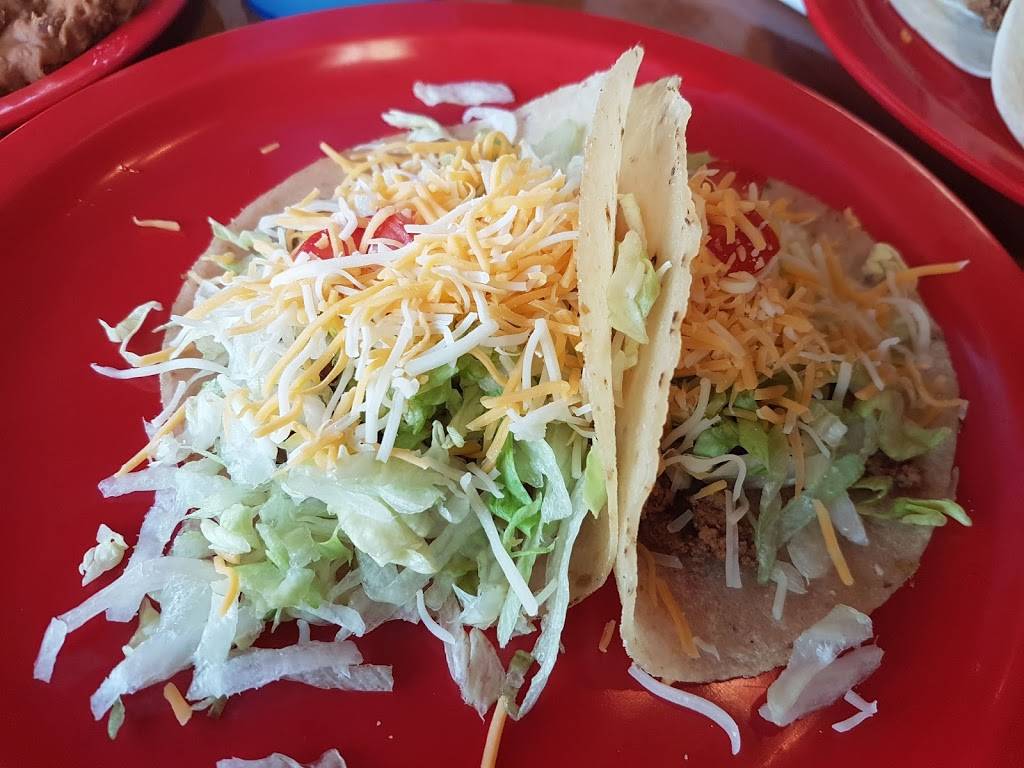 Franchescas / Red Pepper Mexican Restaurant North | restaurant | 3946 24th Ave, Port Huron, MI 48060, USA | 8109827702 OR +1 810-982-7702