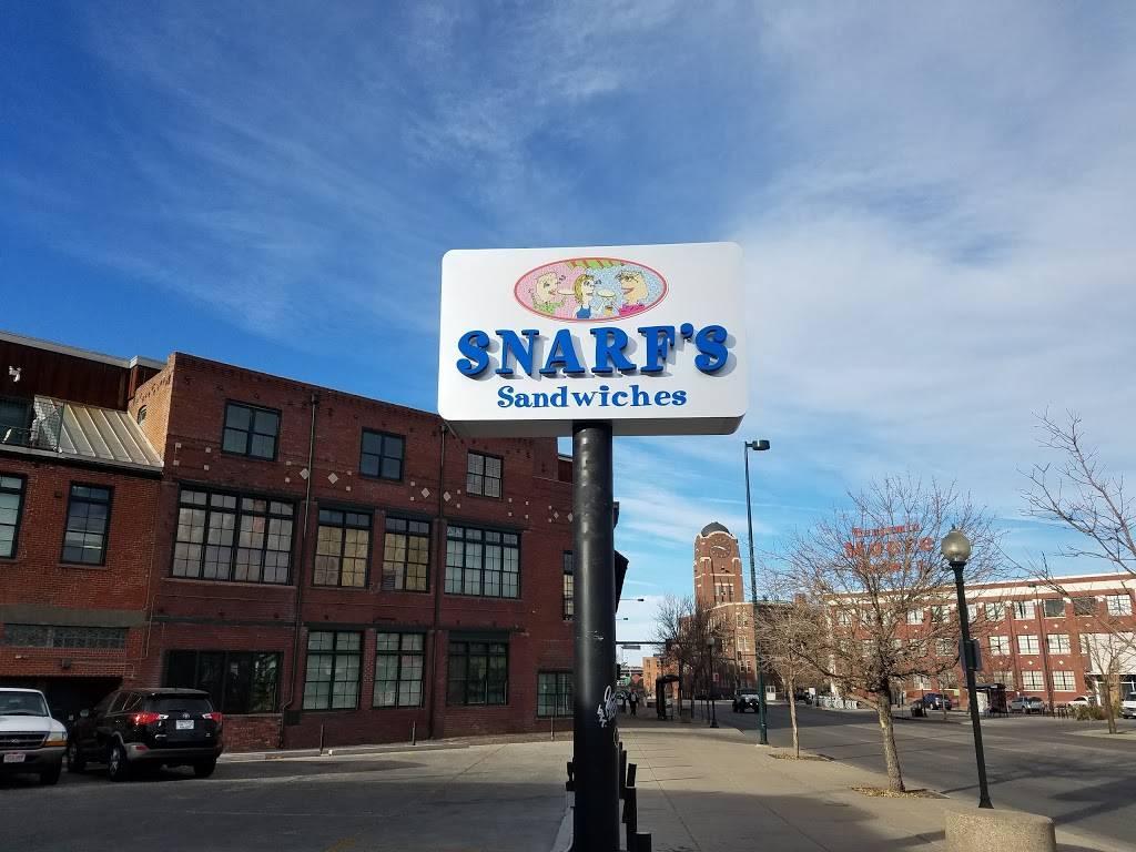 Snarfs Sandwiches | meal takeaway | 2425 Broadway, Denver, CO 80205, USA | 3035243466 OR +1 303-524-3466