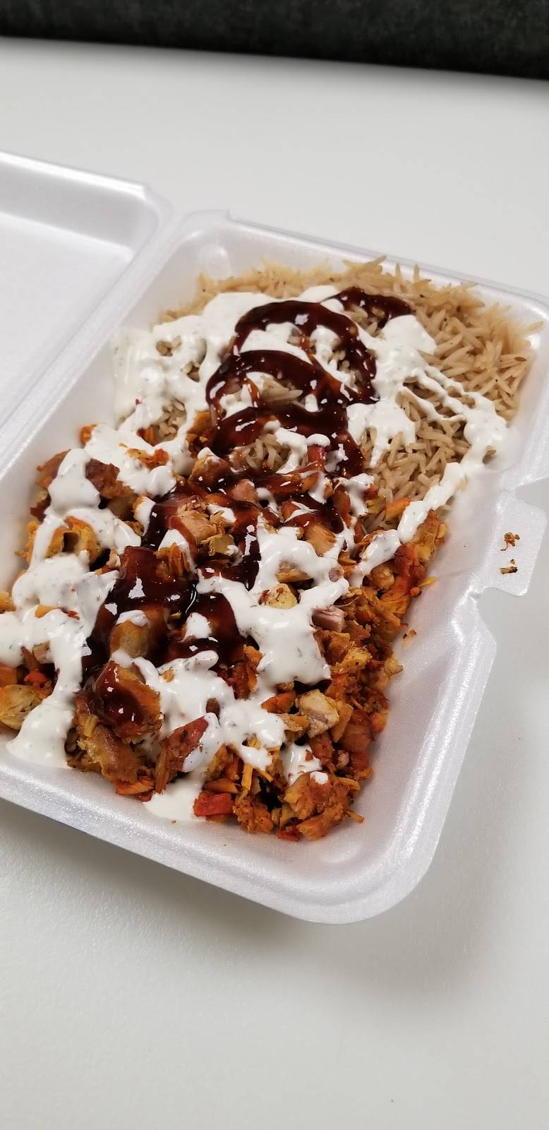 Hamza & Madina Halal Food | restaurant | 154 S Broadway, Hicksville, NY 11801, USA | 5165266006 OR +1 516-526-6006