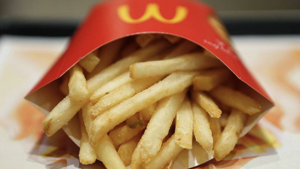 McDonalds | cafe | 911 S State St, Jerseyville, IL 62052, USA | 6184989526 OR +1 618-498-9526