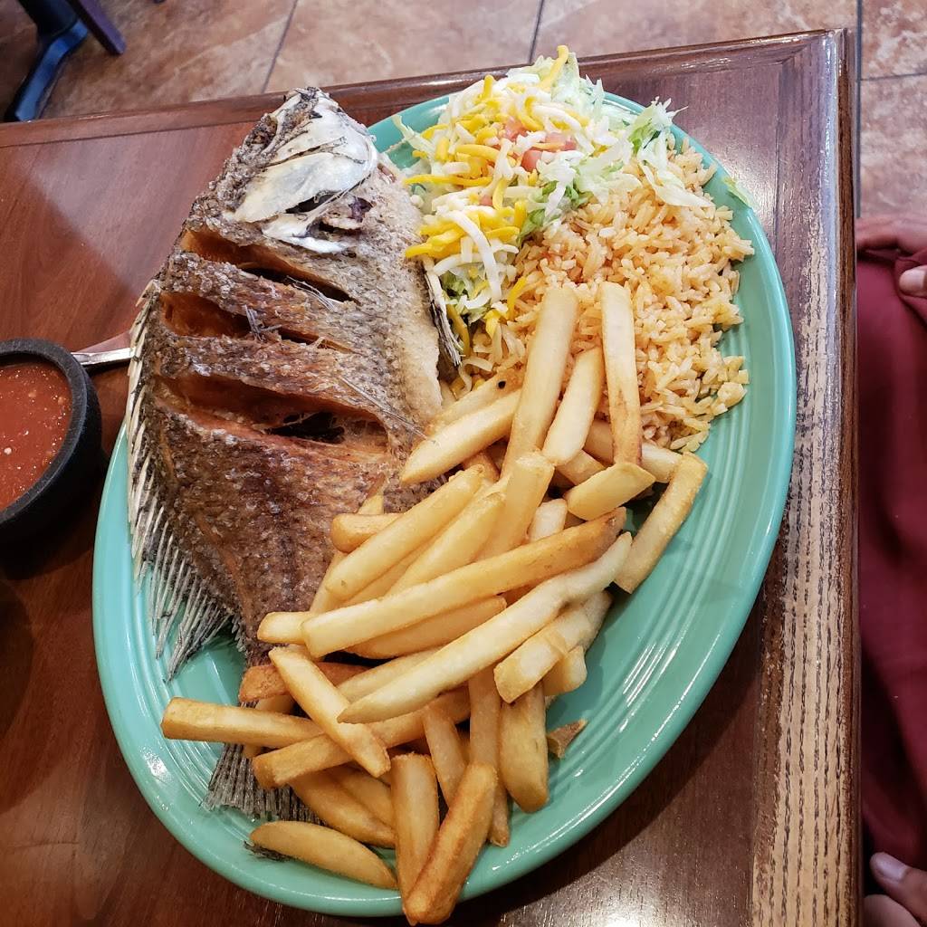 La Fiesta | Restaurant Bar | restaurant | 3222 N Demaree St, Visalia, CA 93291, USA | 5596351555 OR +1 559-635-1555