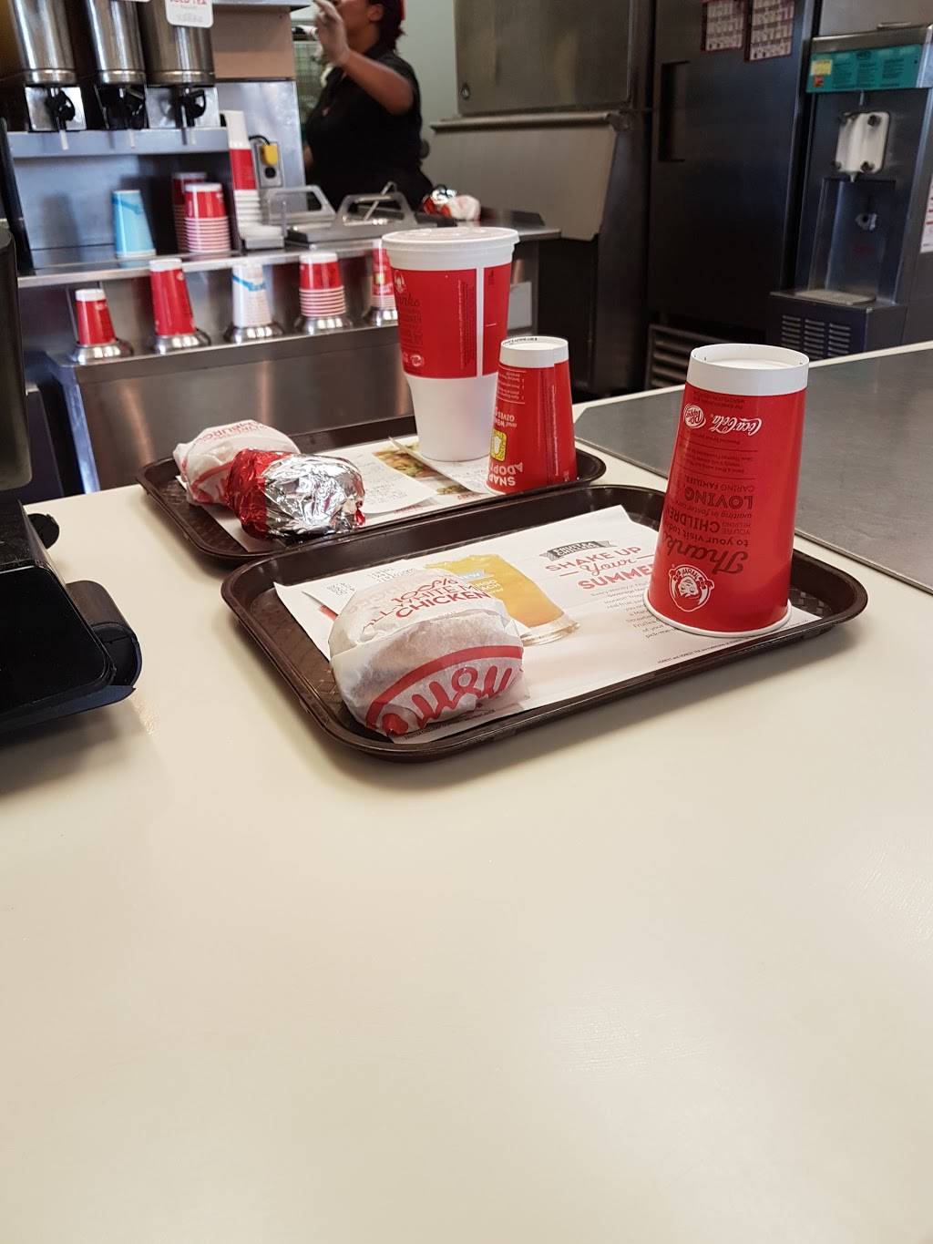 Wendys | restaurant | 1302 N 24th St, Clear Lake, IA 50428, USA | 6413570811 OR +1 641-357-0811