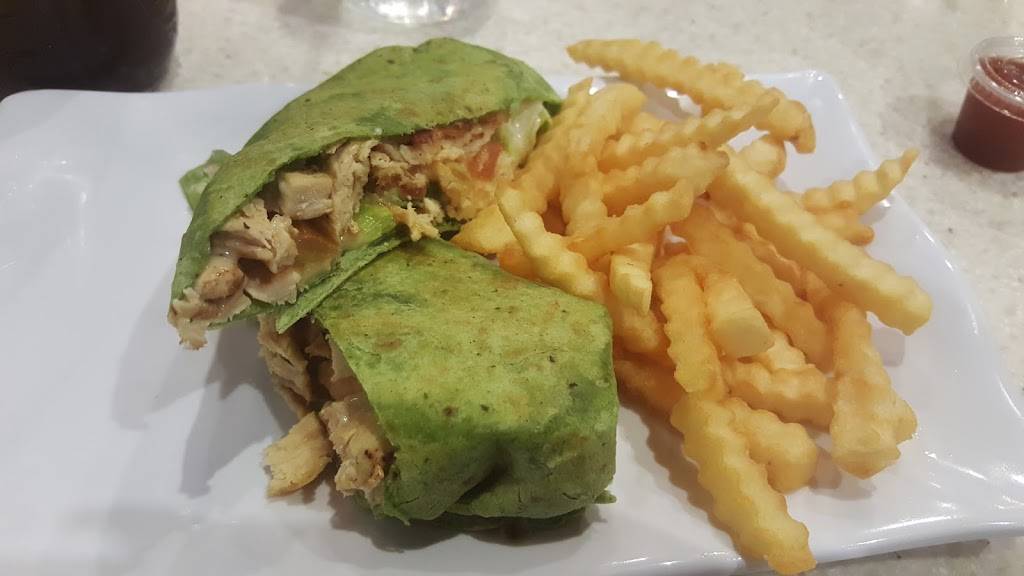 Flammin Restaurant & Co | restaurant | 641 E 75th St, Chicago, IL 60619, USA | 7736758983 OR +1 773-675-8983