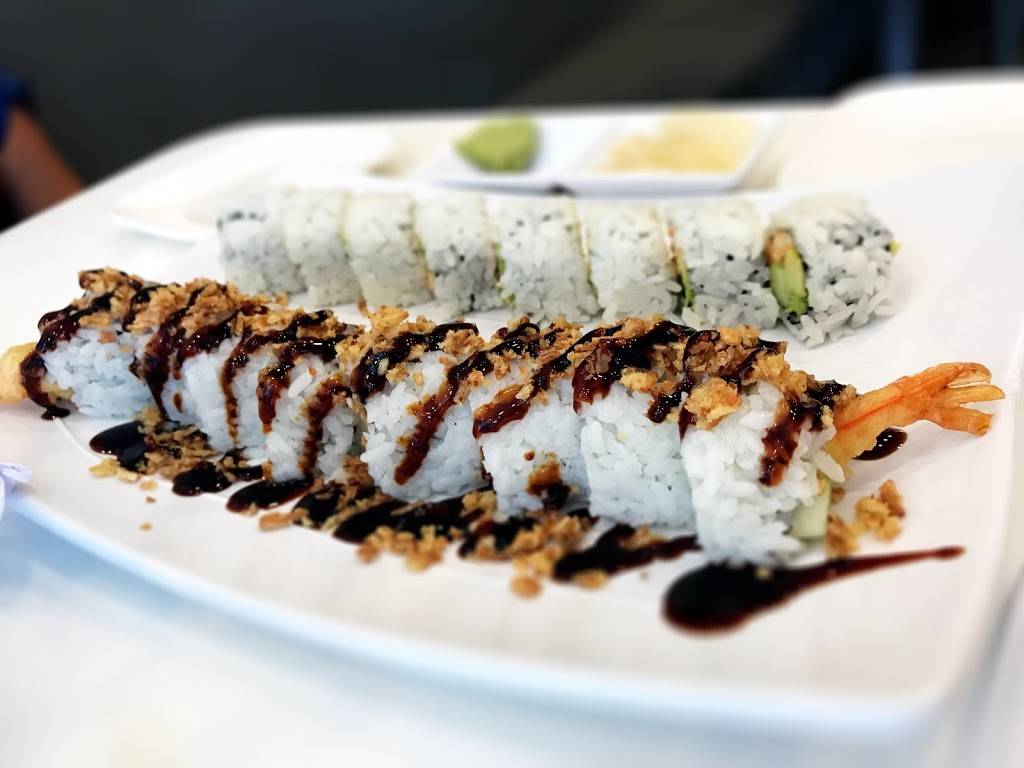 Rollin Sushi Café | restaurant | 140 W Center Street Promenade, Anaheim, CA 92805, USA | 6572309060 OR +1 657-230-9060