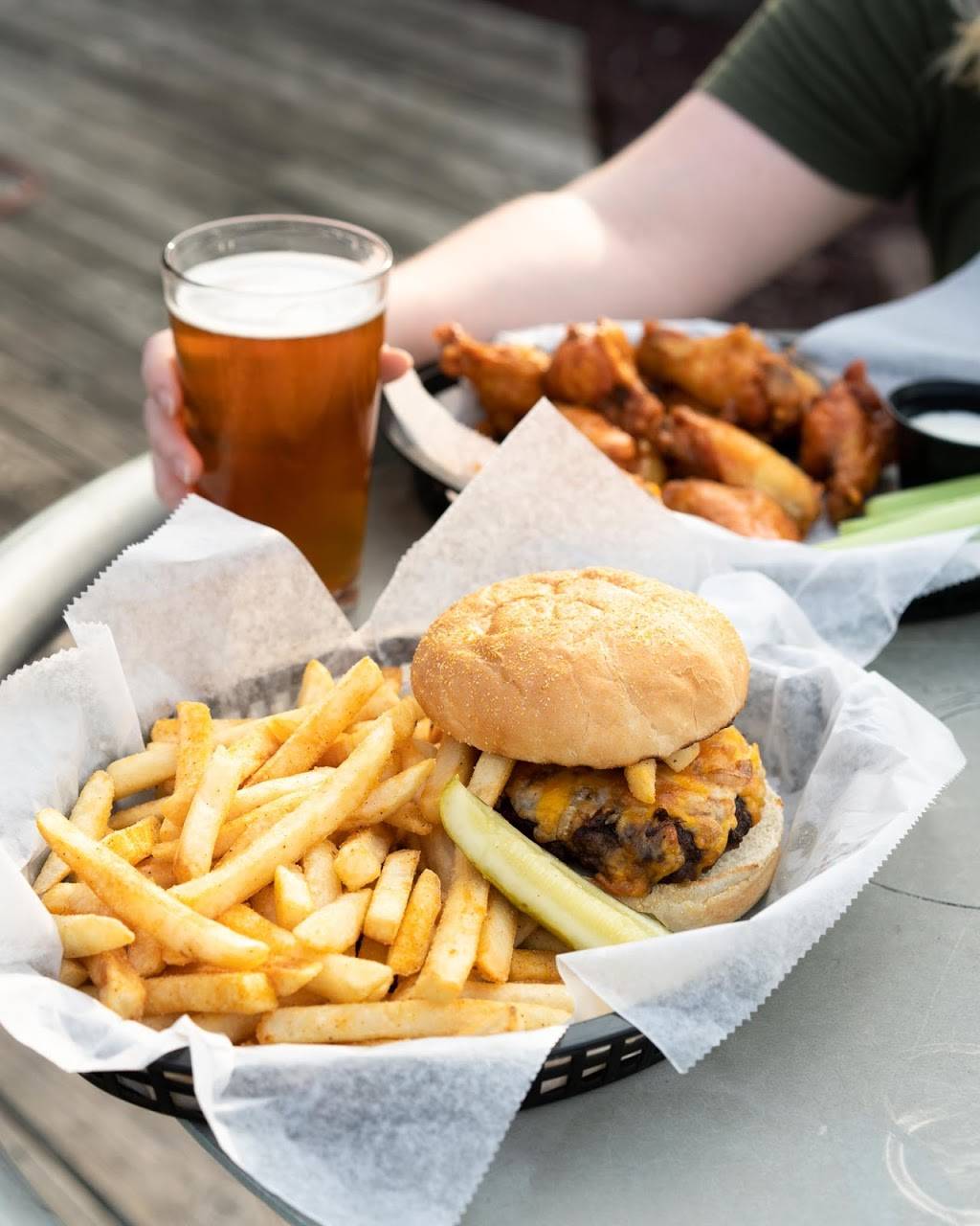 Fat Daddys Nightclub | night club | 2510 E Market St, York, PA 17402, USA | 7177558843 OR +1 717-755-8843