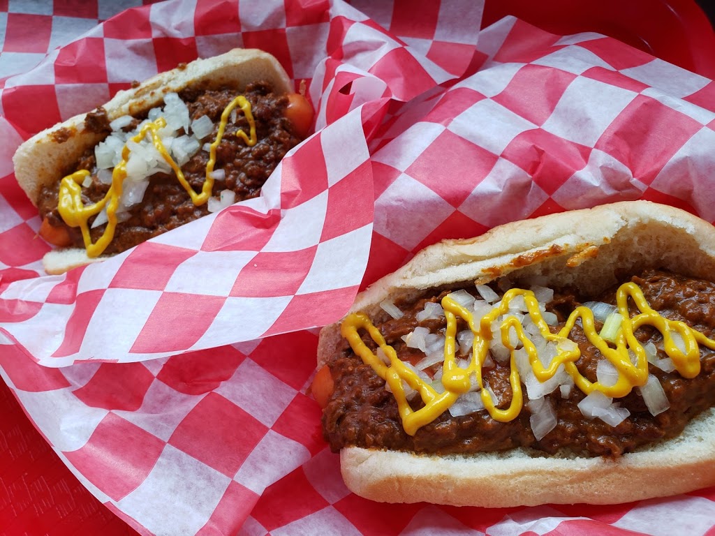 Lola’s Coney Island | restaurant | 2858 W Chicago Ave, Chicago, IL 60622, USA | 7736879459 OR +1 773-687-9459