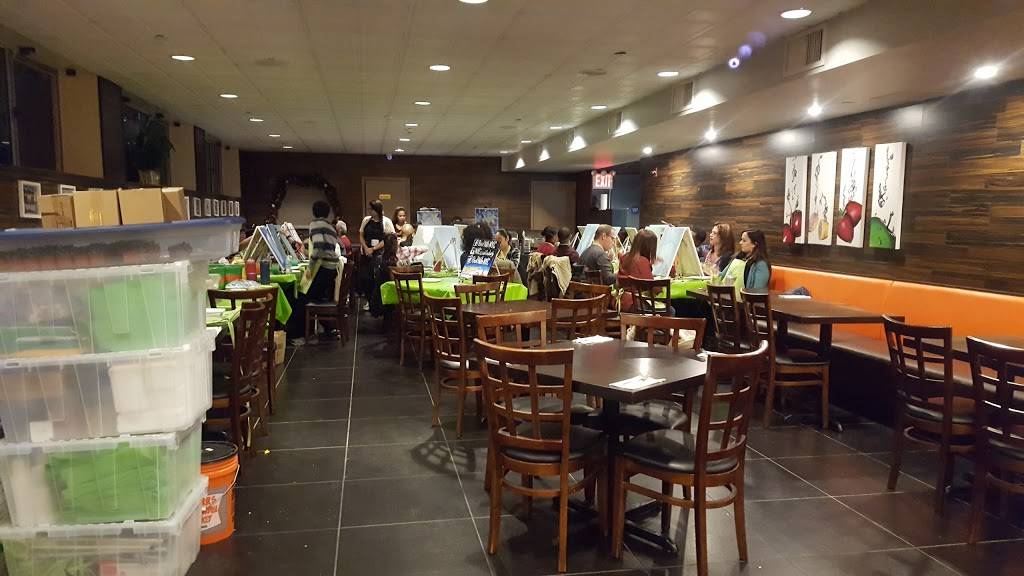 Fushia | restaurant | 44-29 9th St, Long Island City, NY 11101, USA | 7189061906 OR +1 718-906-1906