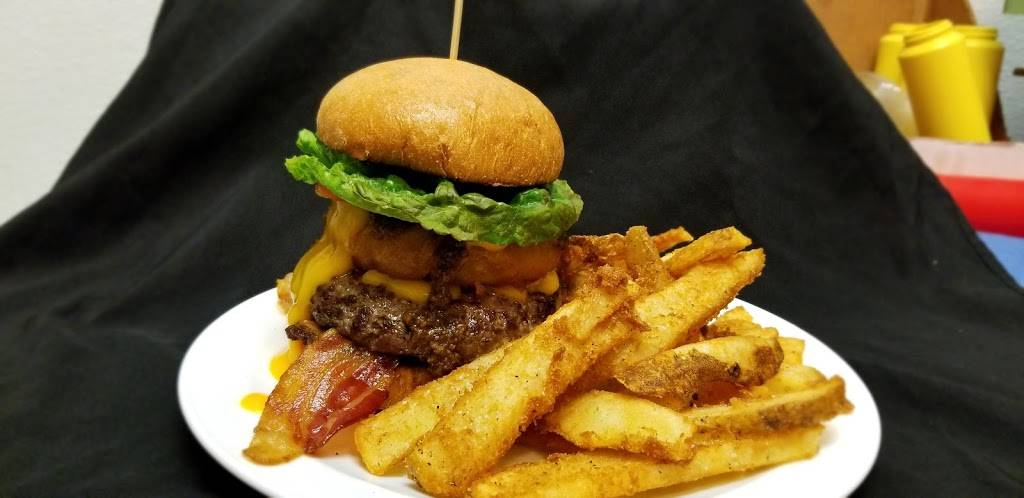 Toasted Bear Tavern | restaurant | 689 South Ave, Rochester, NY 14620, USA | 5854343784 OR +1 585-434-3784