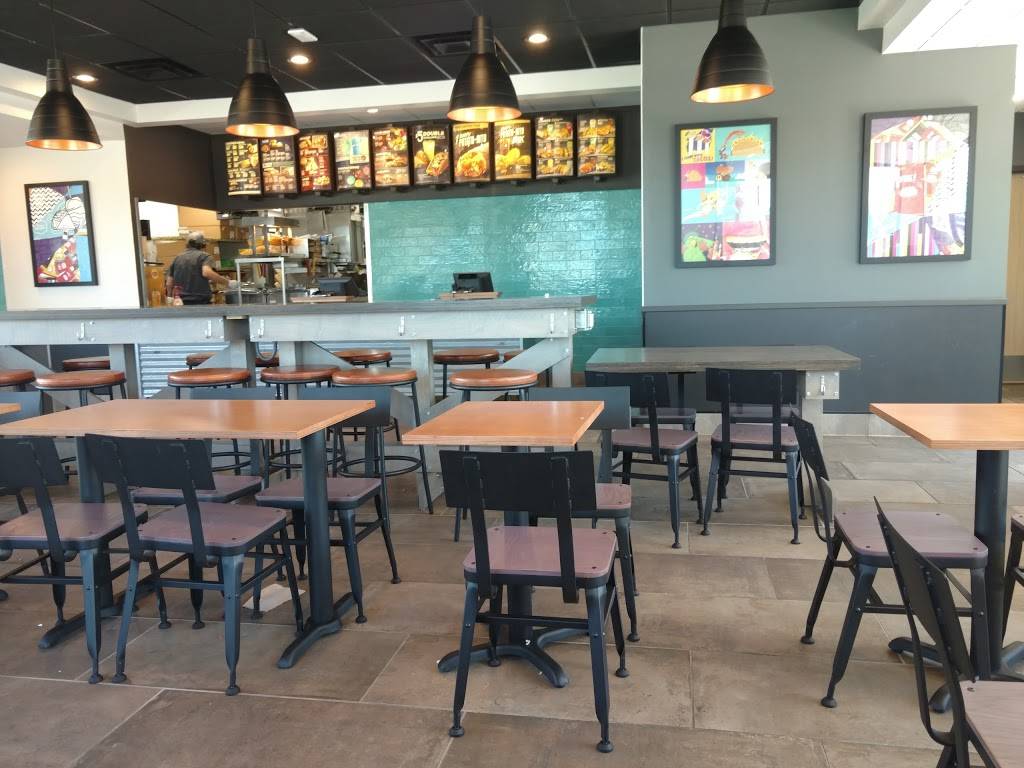 Taco Bell | meal takeaway | 1120 Malabar Rd SE, Palm Bay, FL 32907, USA | 3217335530 OR +1 321-733-5530