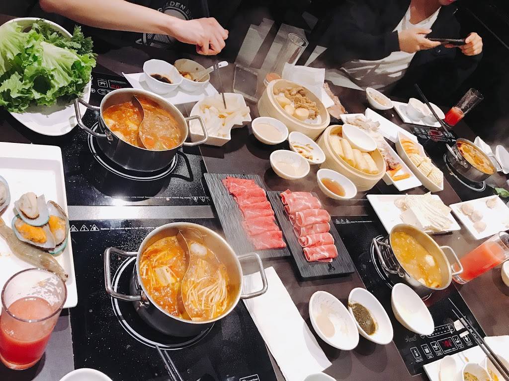 九鼎香火锅 | restaurant | 7030 Warden Ave, Markham, ON L3R 5Y2, Canada | 9059468899 OR +1 905-946-8899