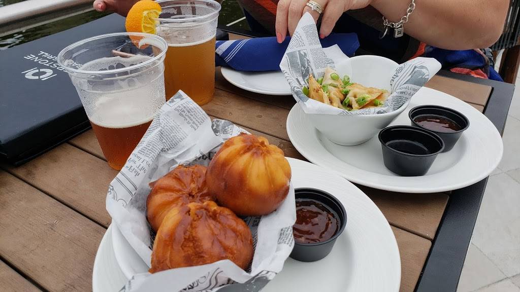 Waterstone Rum Bar & Grill | restaurant | 999 E Camino Real, Boca Raton, FL 33432, USA | 5613689500 OR +1 561-368-9500