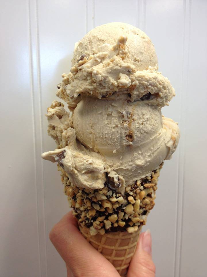 Whits Frozen Custard (North Asheville) | meal takeaway | 565 Merrimon Ave, Asheville, NC 28804, USA | 8285051771 OR +1 828-505-1771