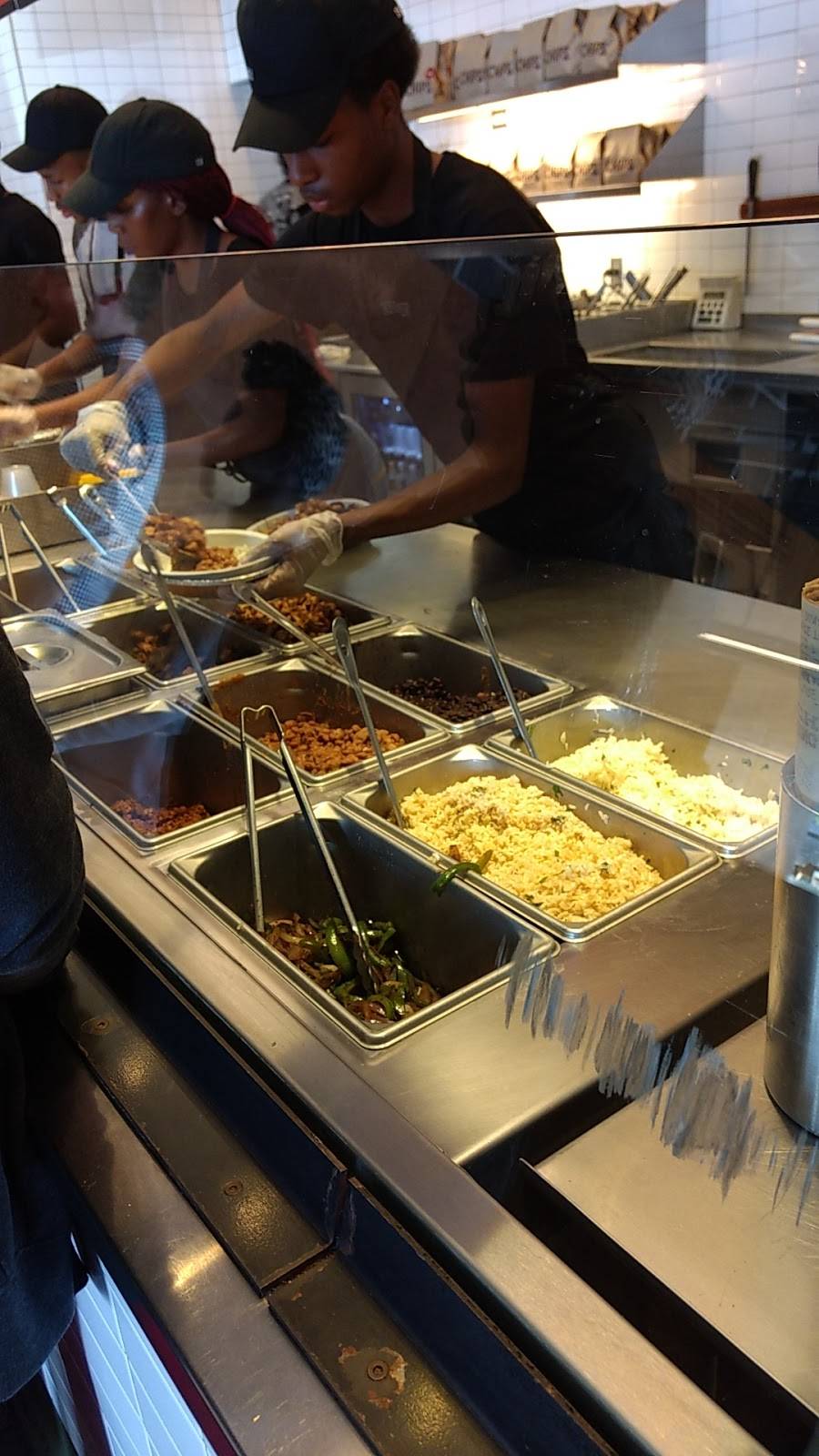 Chipotle Mexican Grill | restaurant | 4151 Sterling Ave Ste B, Kansas City, MO 64133, USA | 8162457324 OR +1 816-245-7324