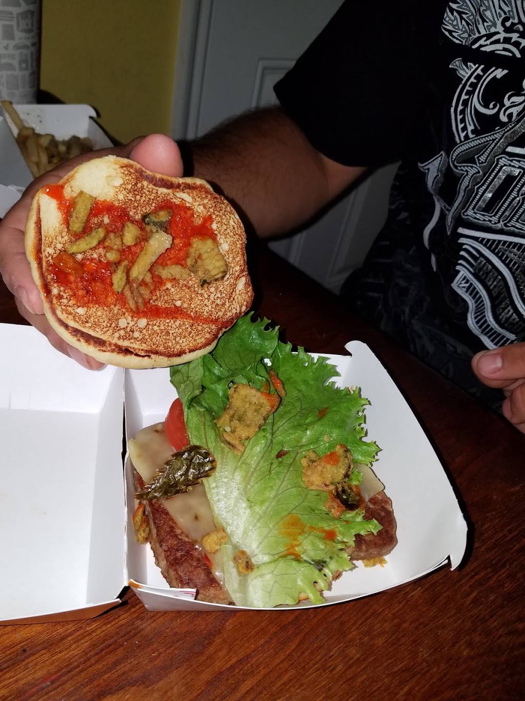 Jack in the Box | restaurant | 2218 Little York Rd, Houston, TX 77093, USA | 7136973813 OR +1 713-697-3813