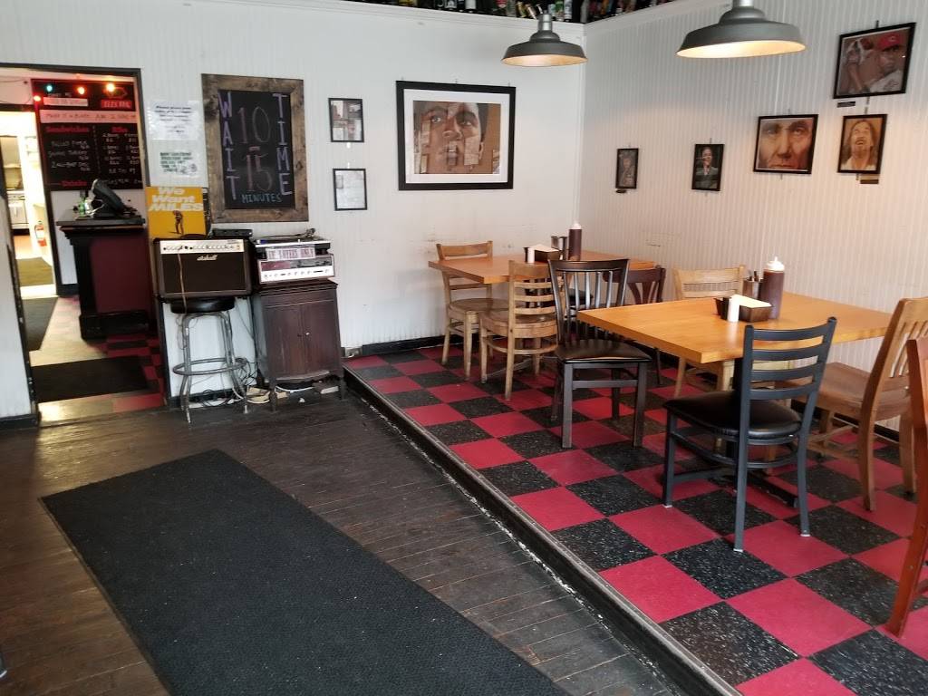 Elis BBQ | meal takeaway | 3313 Riverside Dr, Cincinnati, OH 45226, USA | 5135331957 OR +1 513-533-1957