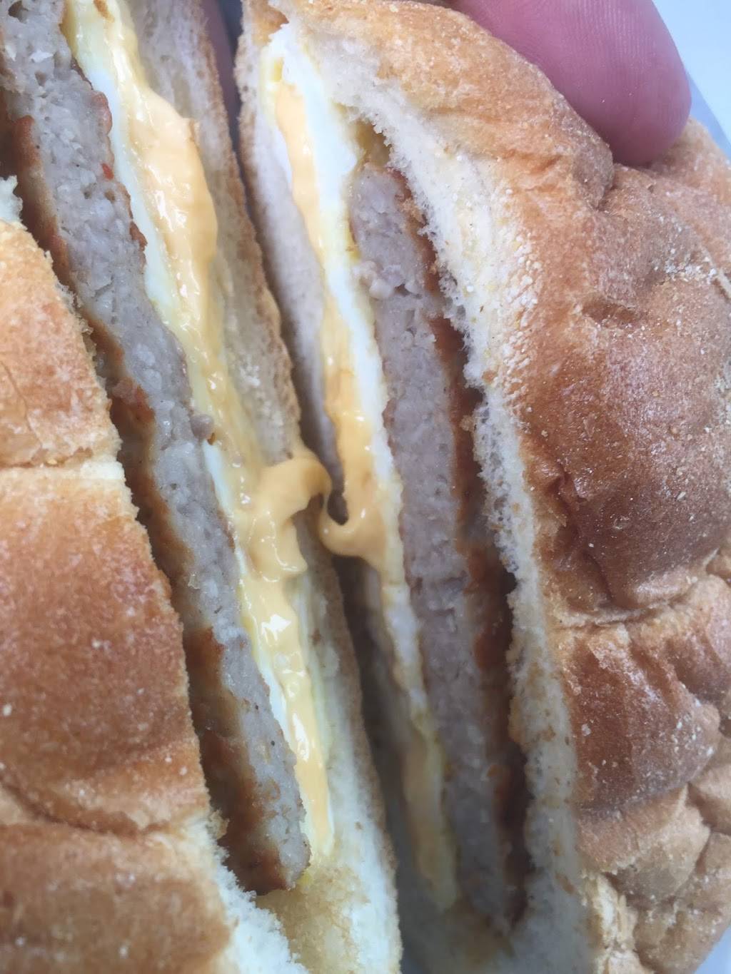 Fu Long Deli and Grocery | restaurant | 68-28 Fresh Meadow Ln, Fresh Meadows, NY 11365, USA | 7185399215 OR +1 718-539-9215