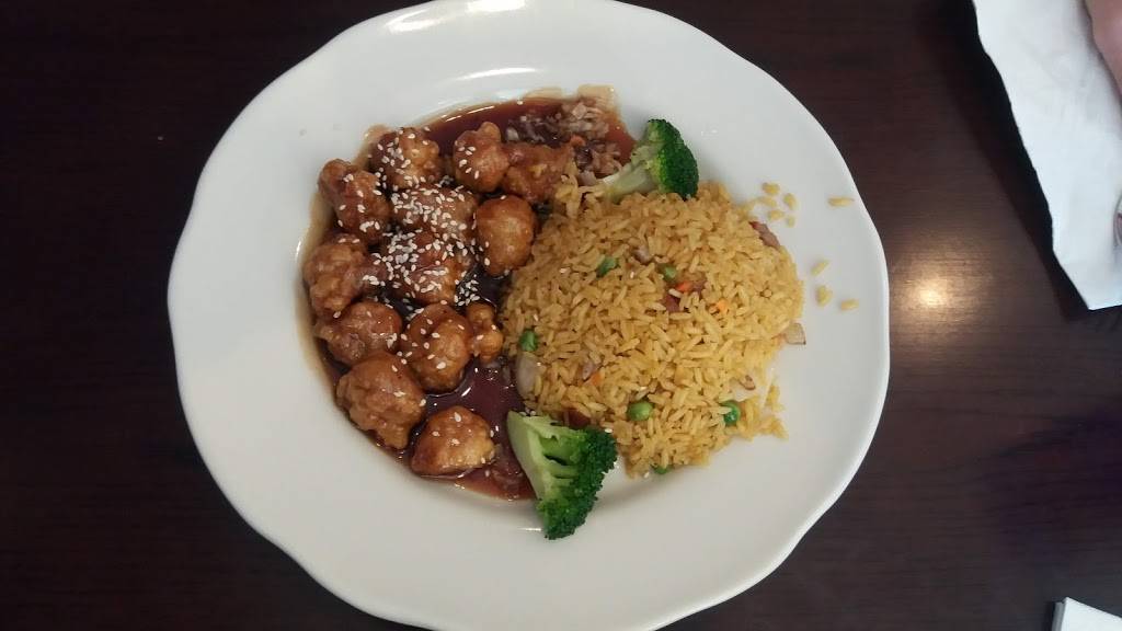 Lins Asian Cuisine | restaurant | 406 E Broadway, Logansport, IN 46947, USA | 5745161276 OR +1 574-516-1276