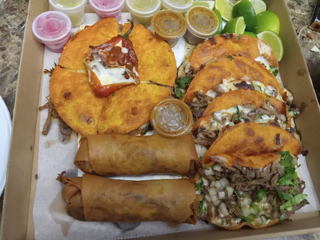 Veronica’s Mexican Restaurant | restaurant | 5044 Poplar Level Rd, Louisville, KY 40219, USA | 5023330473 OR +1 502-333-0473