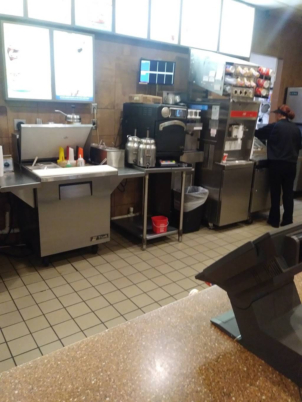 Dairy Queen Grill & Chill | restaurant | 4895 Golden Gate Pkwy, Naples, FL 34116, USA | 2394556700 OR +1 239-455-6700