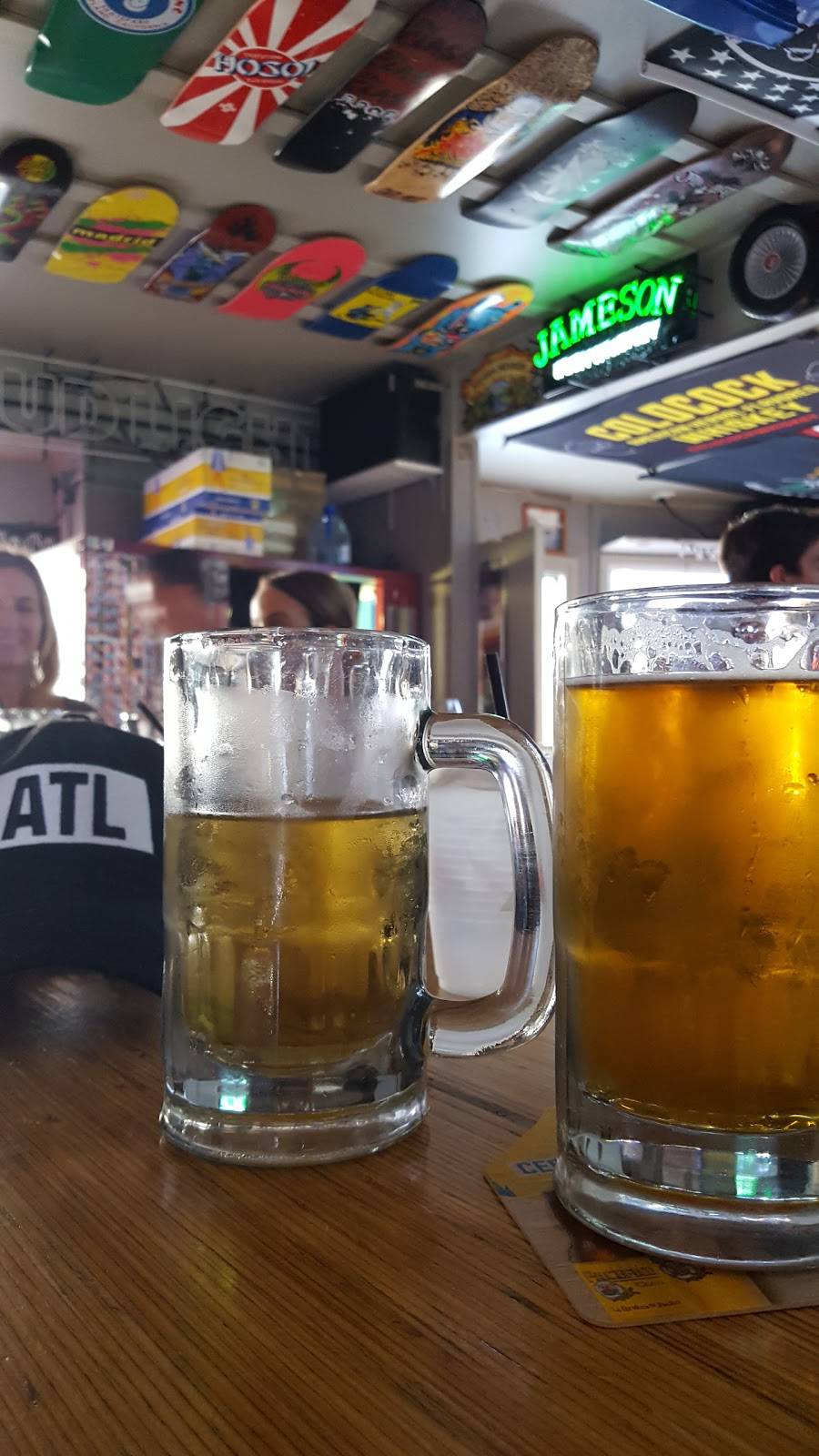 Cassidys Bar & Grill | restaurant | 2603 Newport Blvd, Newport Beach, CA 92663, USA | 9496758949 OR +1 949-675-8949