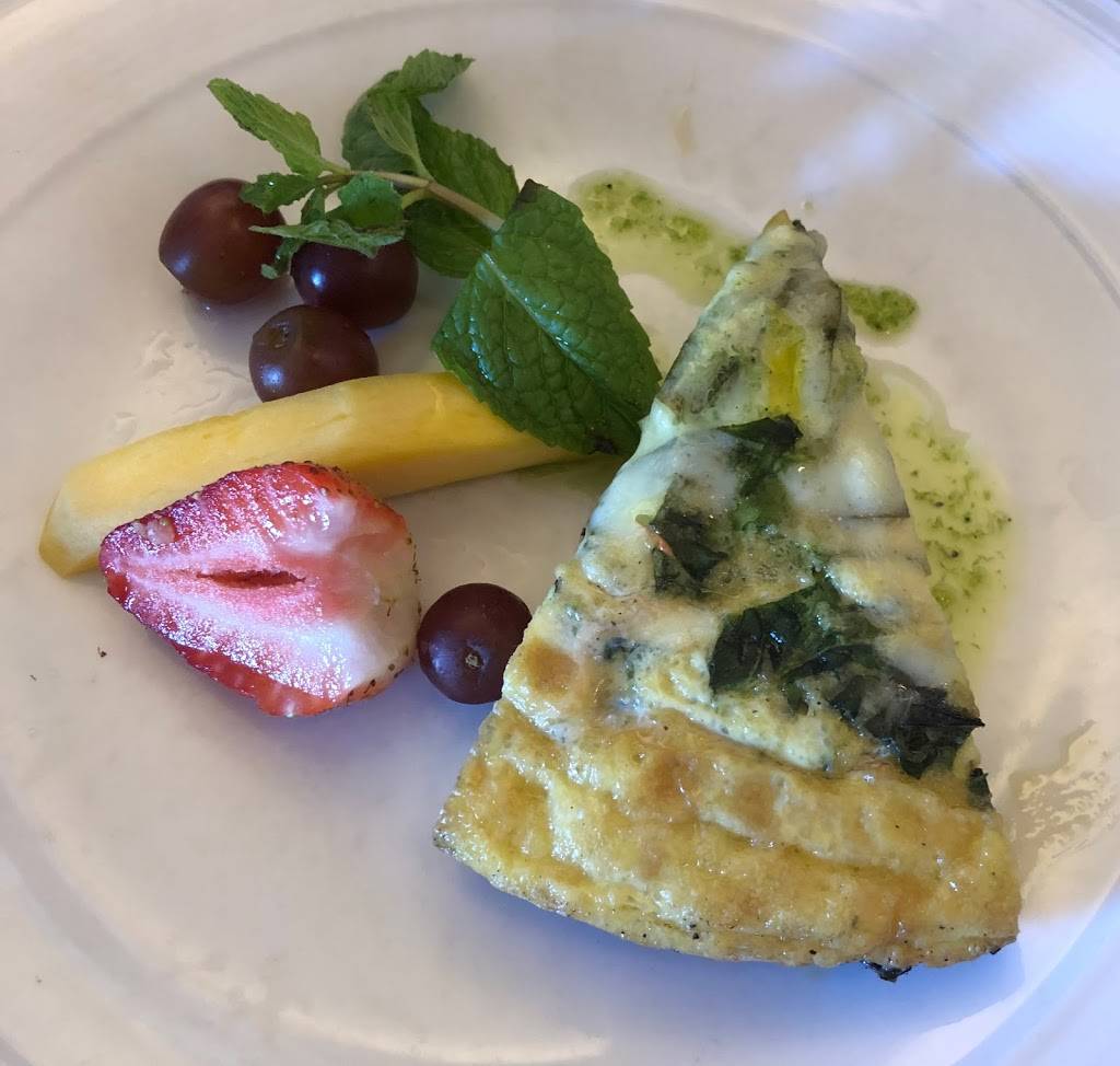 Savinos | restaurant | 449 Common St, Belmont, MA 02478, USA | 6174843499 OR +1 617-484-3499