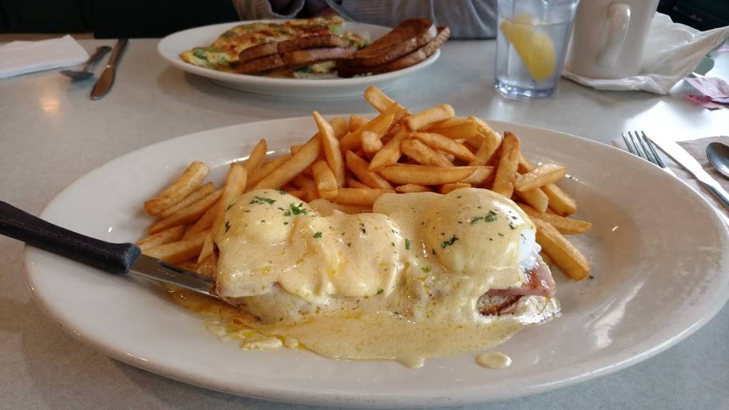 Budabings 50s Cafe | cafe | 1060 Main St, Millis, MA 02054, USA | 5083768999 OR +1 508-376-8999