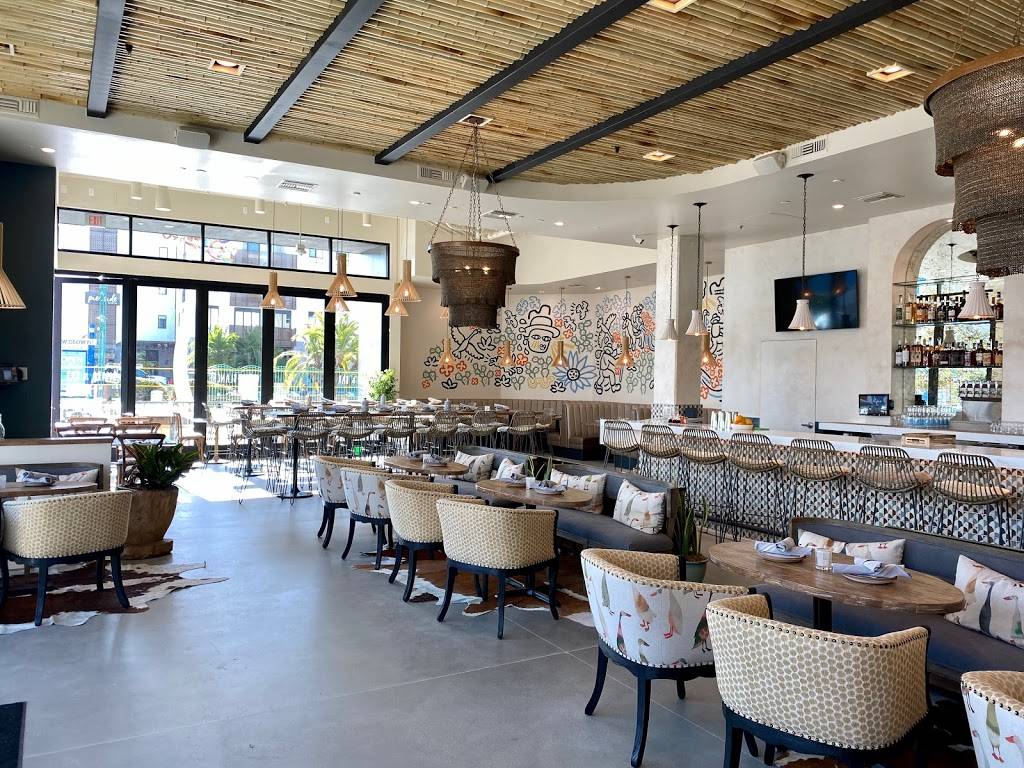 Carte Blanche Bistro & Bar | restaurant | 339 N Cleveland St, Oceanside, CA 92054, USA | 7602315370 OR +1 760-231-5370