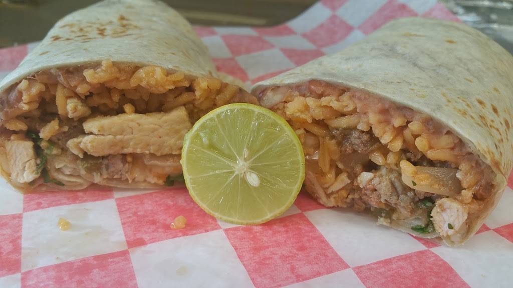 Taco Fiesta Hinojosa | restaurant | 338 N Main St, Findlay, OH 45840, USA | 4196721573 OR +1 419-672-1573