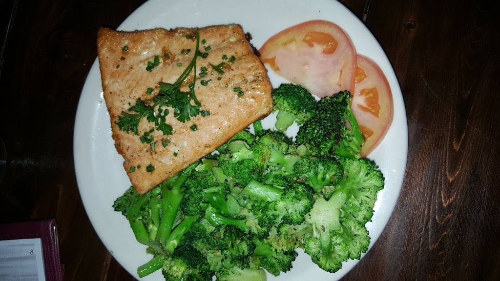 Sportsmans Public House | restaurant | 121 N Main Ave, Ridgefield, WA 98642, USA | 3608873141 OR +1 360-887-3141