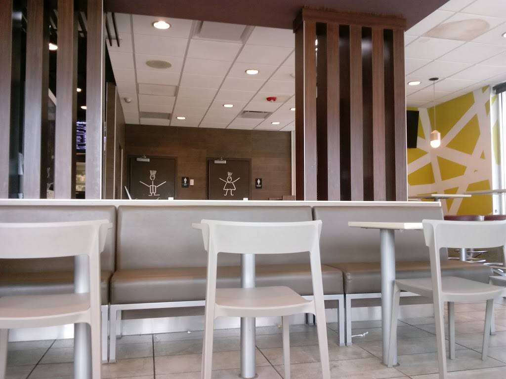 McDonalds | cafe | 2014 Lincoln Ave, Latrobe, PA 15650, USA | 7245324114 OR +1 724-532-4114