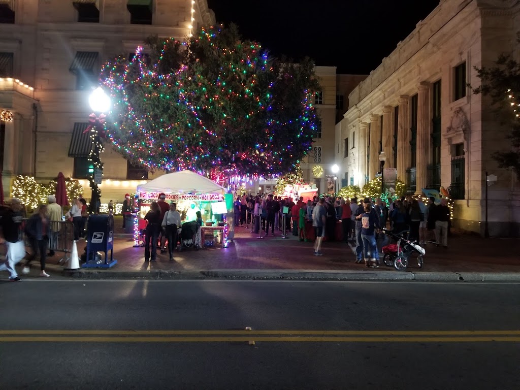 Intermission | restaurant | 214 Palafox Pl, Pensacola, FL 32502, USA | 8504336208 OR +1 850-433-6208