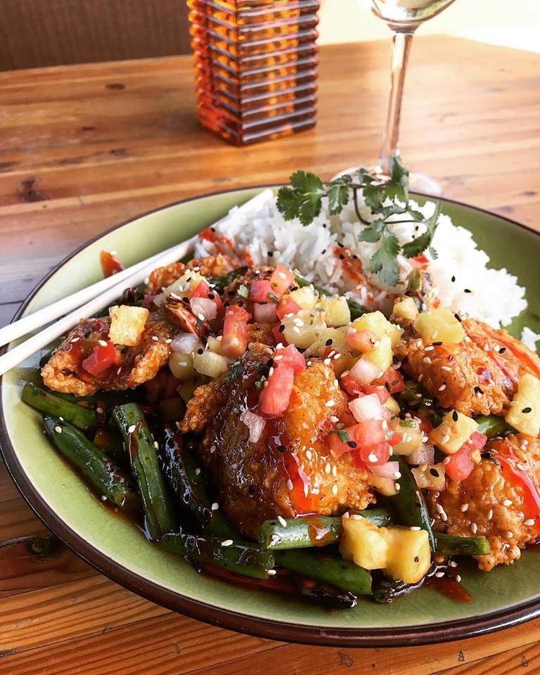 Ling & Louies Asian Bar and Grill | restaurant | 9397 E Shea Blvd #125, Scottsdale, AZ 85260, USA | 4807675464 OR +1 480-767-5464