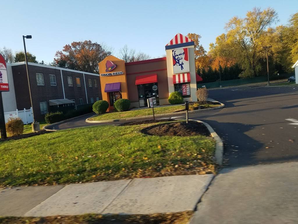 KFC | restaurant | 265 E Street Rd, Feasterville-Trevose, PA 19053, USA | 2153223040 OR +1 215-322-3040