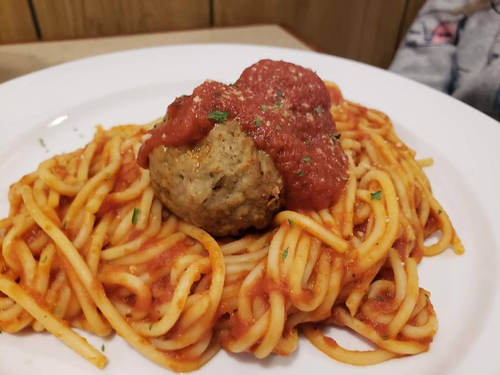 Wentzville Family Diner | restaurant | 403 Luetkenhaus Blvd, Wentzville, MO 63385, USA | 6368872870 OR +1 636-887-2870